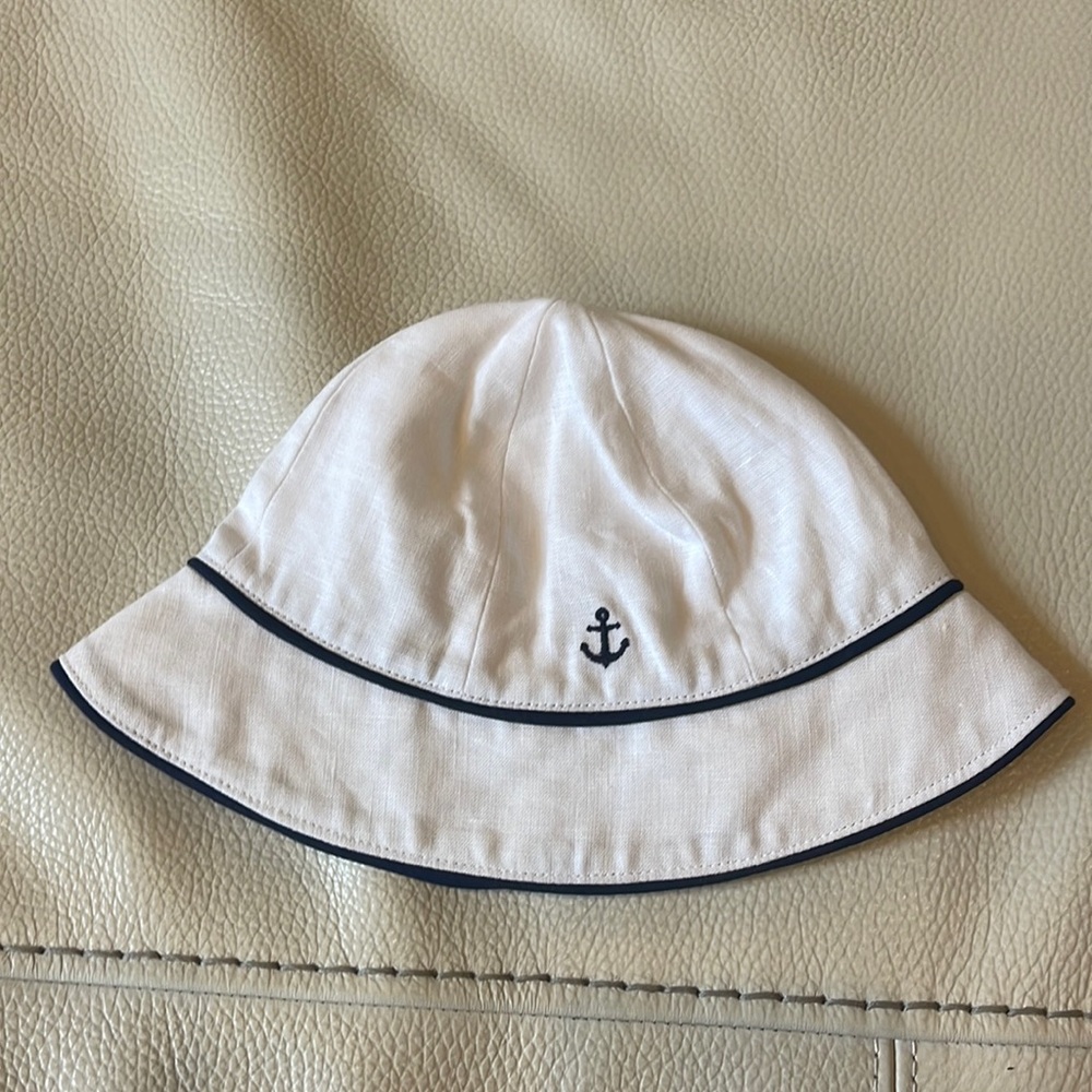 Janie and Jack hat